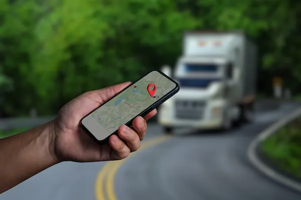 rastrear-veiculo-pela-placa-como-localizar-veiculos-inadimplentes-e-aumentar-a-eficiencia-na-busca-e-apreensao-com-monitoramento-em-tempo-real-think-data